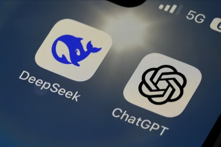 سندر پچائی کا اے آئی پر مکمل بھروسے سے گریز کا مشورہ