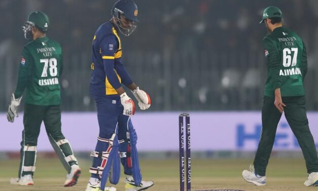 سری لنکا کا فیصلہ کن میچ آج، فائنل رسائی داؤ پر