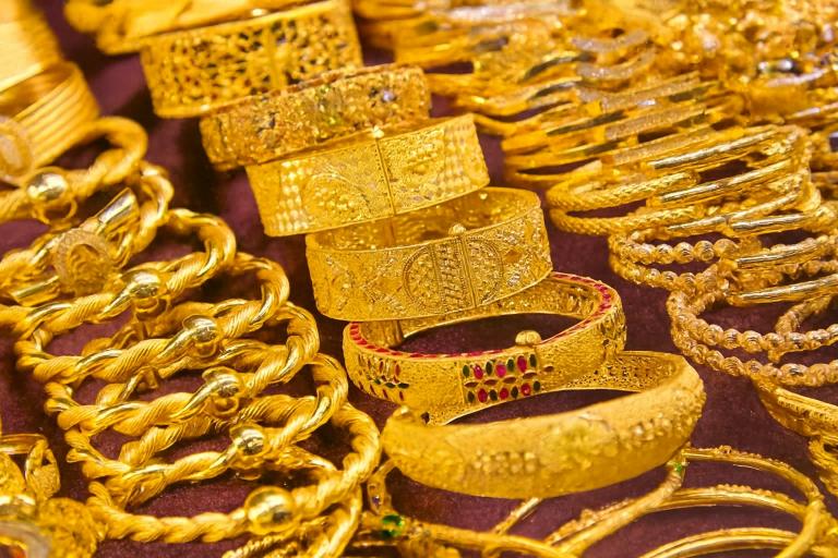 بین الاقوامی اور مقامی مارکیٹ میں سونے کی قیمت بڑھی