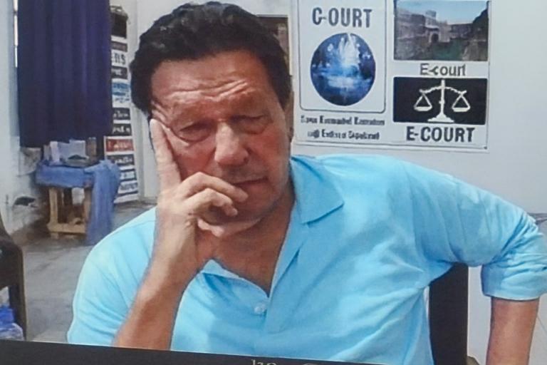 علیمہ خان نے عمران خان کی صحت و حفاظت پر خط پیش کیا