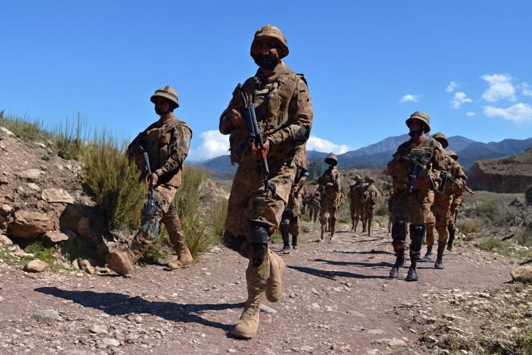 پاک فوج کے کامیاب آپریشن میں 7 خوارج ہلاک