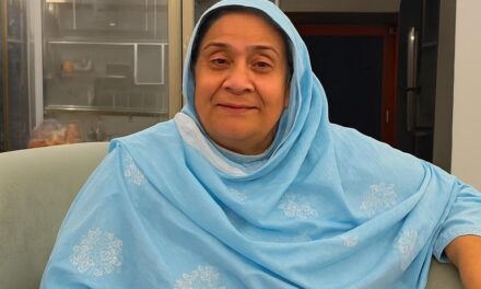 راجب بٹ کی وائرل چیٹ پر ماں نے وضاحت دی