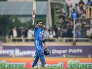 بھارت کا 349 رنز، جنوبی افریقہ مشکل میں