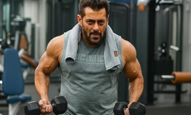 سلمان خان 25 سال سے عوامی مقامات پر نہیں کھاتے