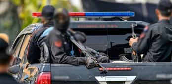 پشاور میں دو پولیس افسران کے خلاف مقدمے کا حکم