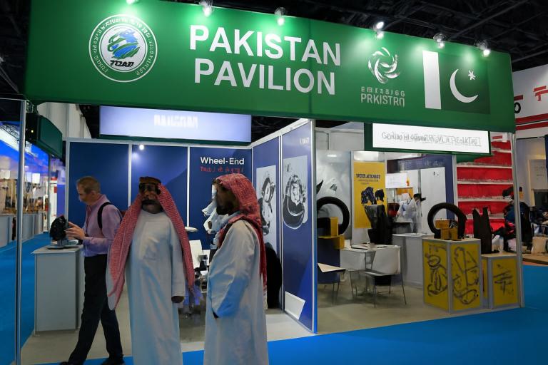 عالمی آٹو شو میں 10 پاکستانی کمپنیوں کی بھرپور شرکت