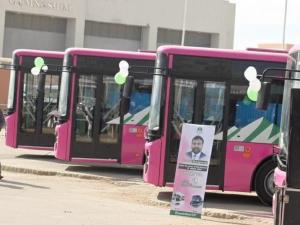 بلوچستان میں خواتین کے لیے پنک بس سروس کا آغاز