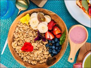 خالی پیٹ وزن کم کرنے والی 5 غذائیں جو چربی گھٹائیں